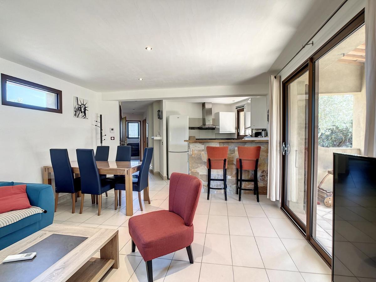 Villa La Petite Bergerie à Le Plan-de-la-Tour Extérieur photo