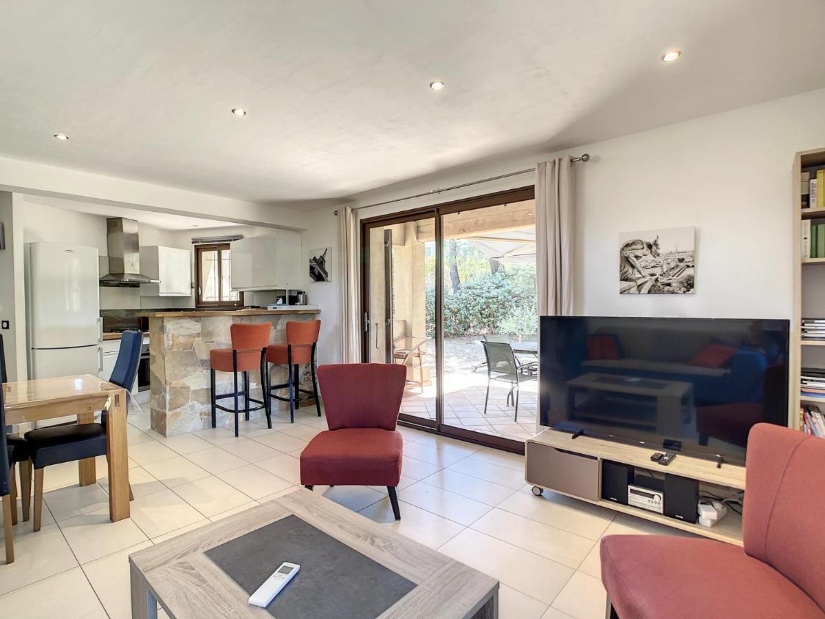 Villa La Petite Bergerie à Le Plan-de-la-Tour Extérieur photo